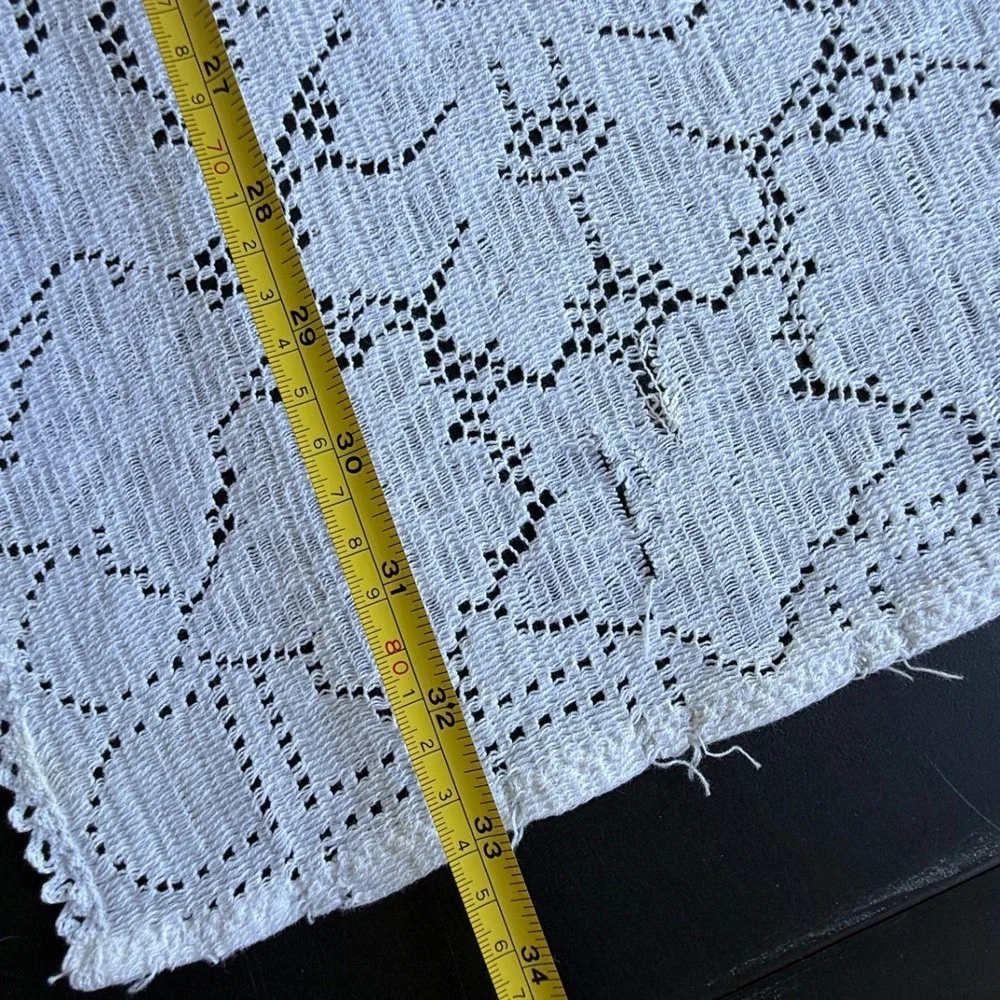 Vintage White Crochet Lace Table Runner Floral Pattern Rectangular 34x13